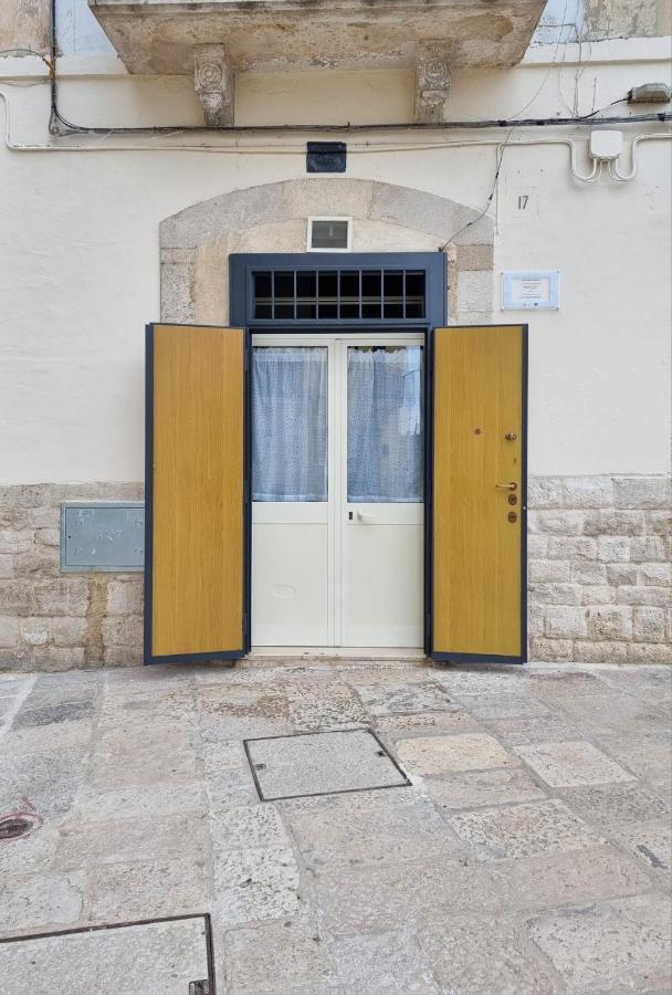Casa Vacanze Piazza San Pietro Bari Exterior photo